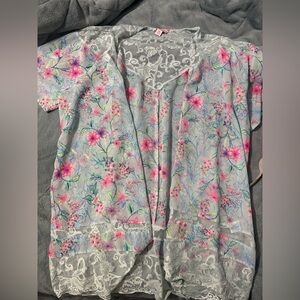 Candie’s Women's Juniors Blue Pink Purple Floral Lace Kimono